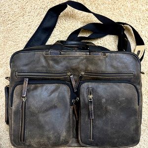 Wilson’s leather bag/backpack